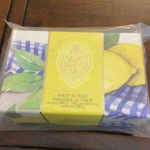 La Florentine lemon soap